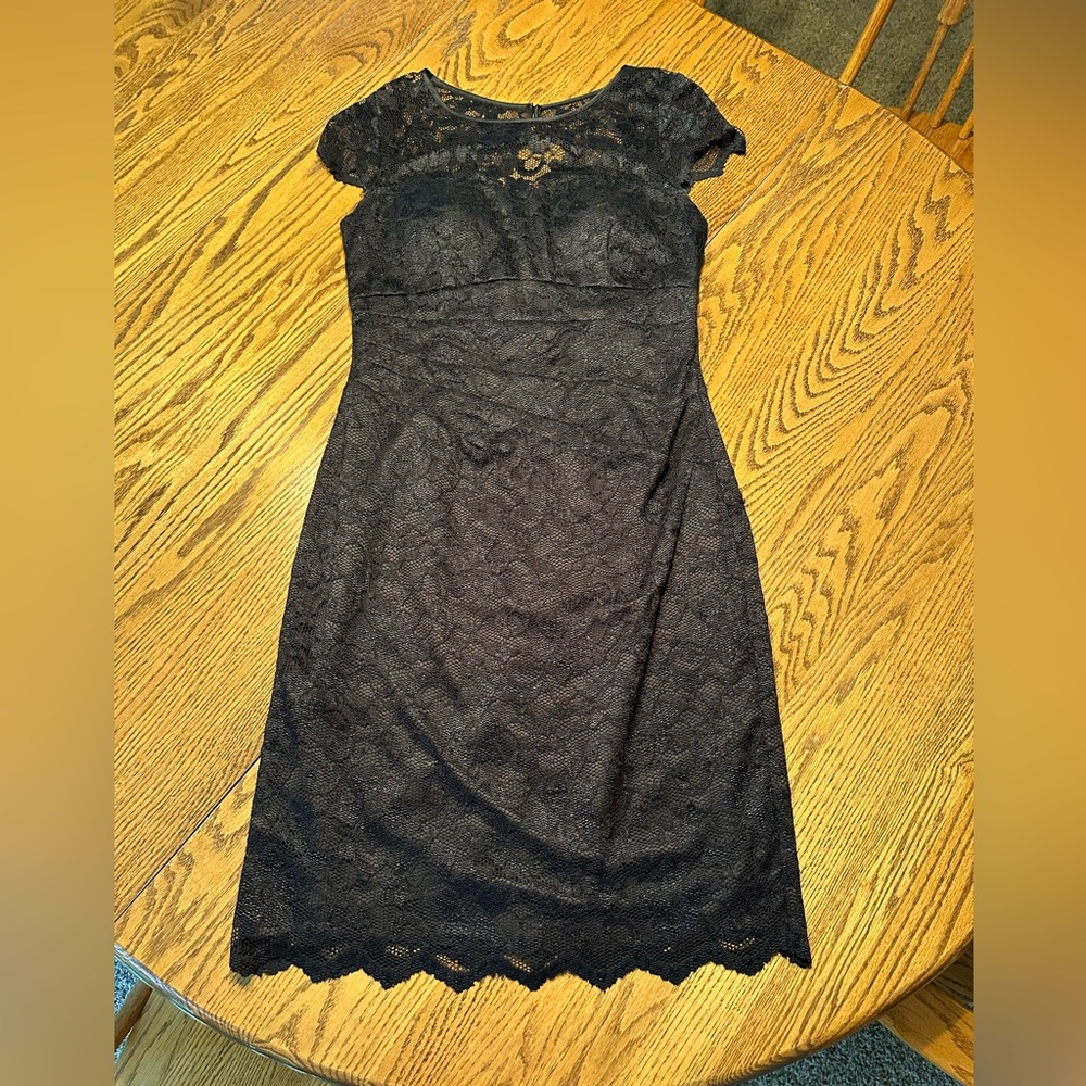 Eliza J black lace dress with keyhole in back